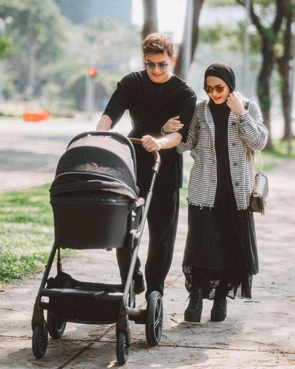 Dinda Hauw dan Rey Mbayang. (instagram.com/dindahw)
