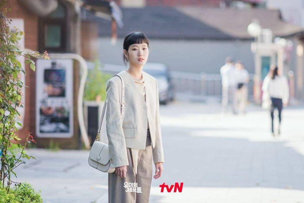 Kim Go Eun sebagai Kim Yumi di Yumi's Cell (instagram.com/tvn_drama)