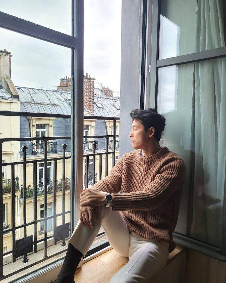 Jung Woo Sung (instagram.com/tojws)