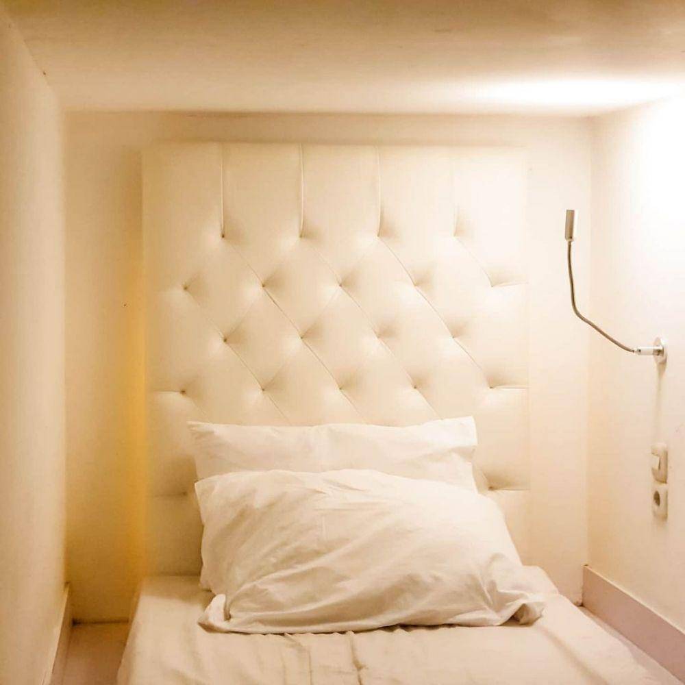 Old Batavia Capsule Hotel (instagram.com/shinta.ratnamurti)