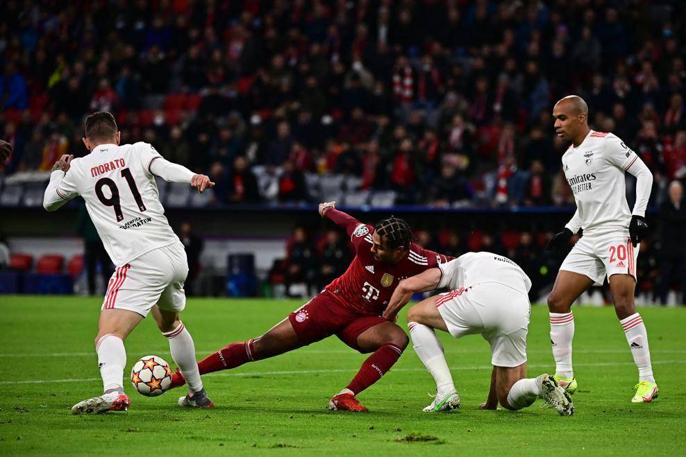 potret duel Bayern Munchen vs Benfica (uefa.com)
