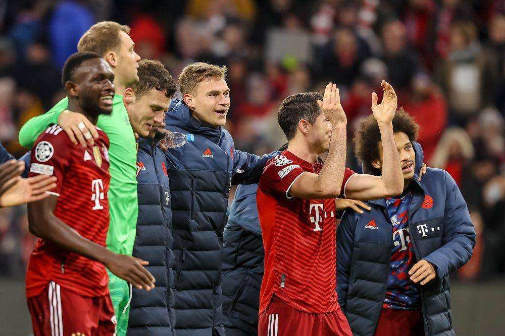 selebrais kemenangan para pemain Bayern Munchen (twitter.com/ChampionsLeague)