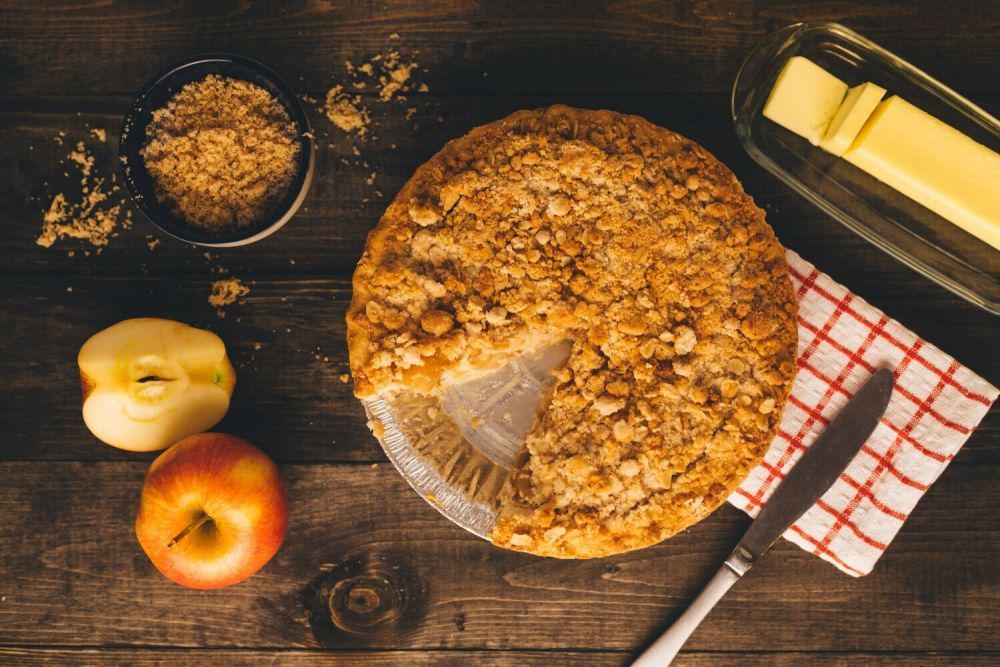 5 Inspirasi Olahan Apple Crisp yang Renyah dan Kaya Rempah