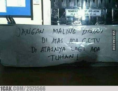 tulisan peringatan CCTV (1cak.com)
