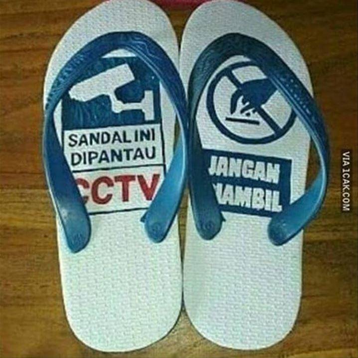 tulisan peringatan CCTV (1cak.com)