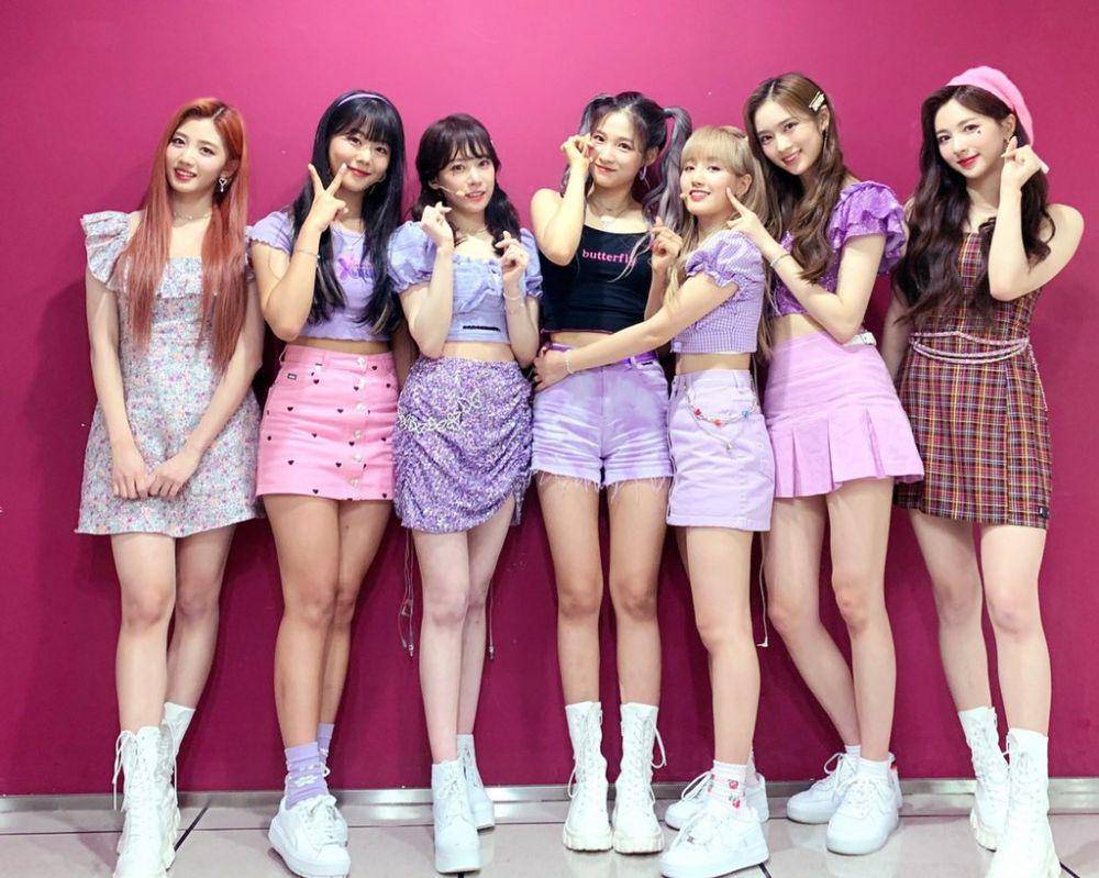 grup Cherry Bullet (twitter.com/cherrybullet)
