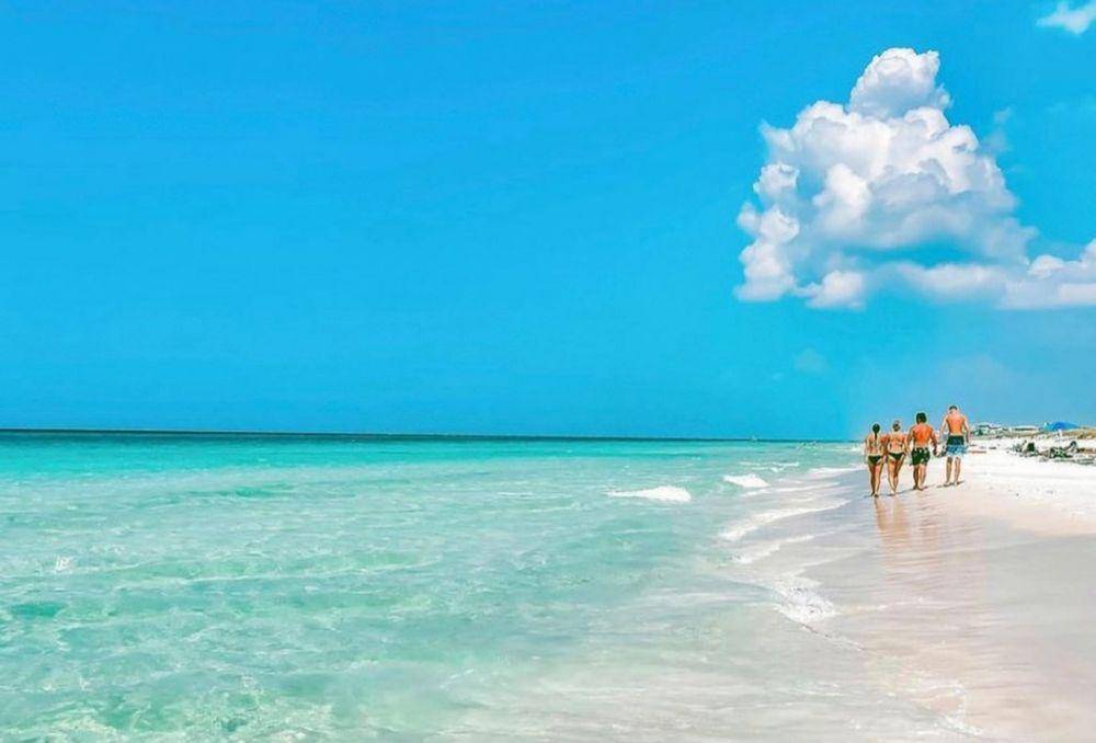 Grayton Beach Park (instagram.com/bestofthesunshinestate)