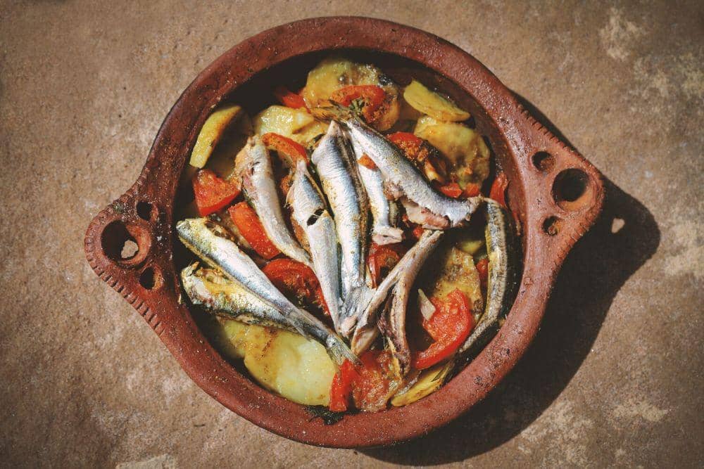 ilustrasi sardine escabeche (unsplash.com/Aziz Acharki)
