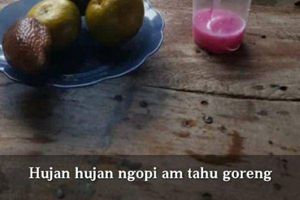status media sosial bahas hujan (twitter.com/txtdrstorywa)
