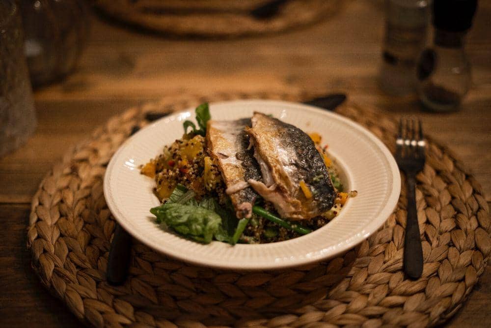 ilustrasi mackerel escabeche (unsplash.com/Paul Einerhand)