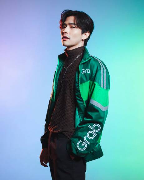 Thanat Lowkhunsomba (instagram.com/lee_thanat)