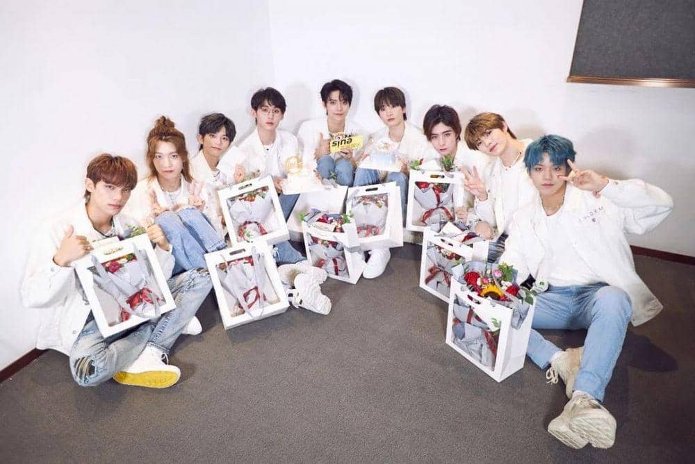 IXFORM (instagram.com/youthwithyou.3)