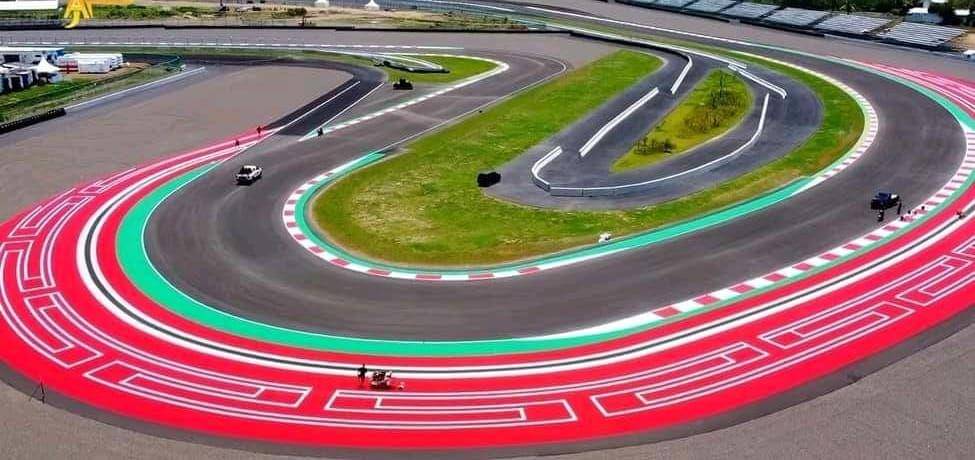 Pengecatan Sirkuit Pertamina Mandalika (Facebook Zulkieflimansyah)