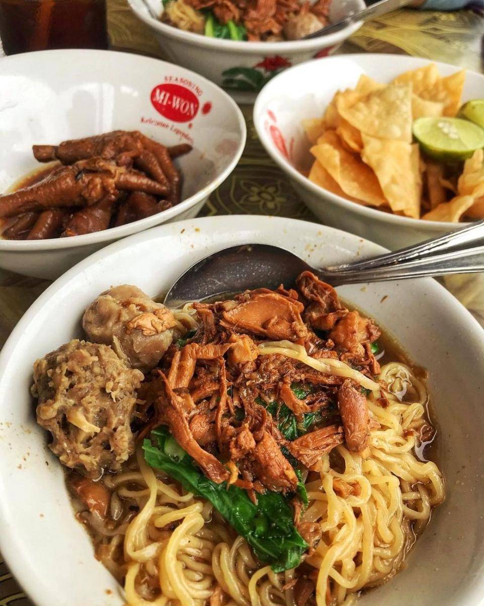 Mi ayam (instagram.com/ellynghaty)