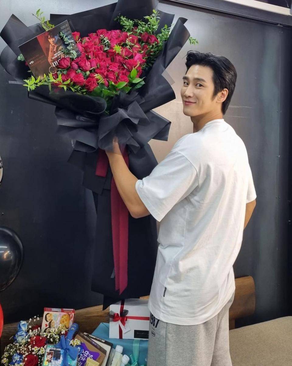 Ahn Bo Hyun (instagram.com/bohyunahn)