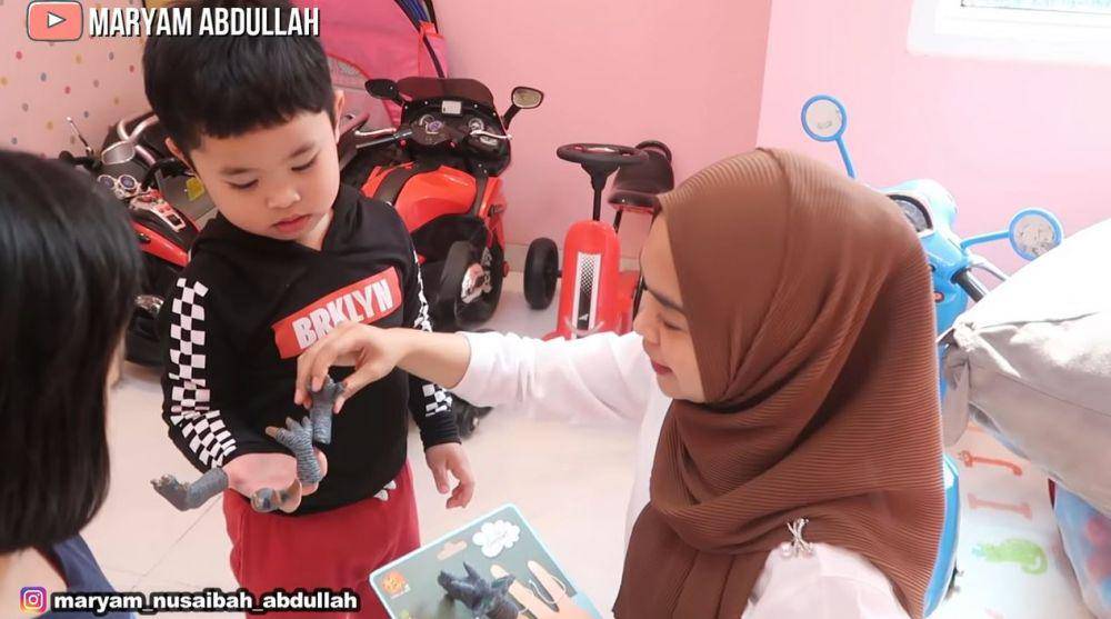 kamar mainan Ria Ricis (YouTube.com/Maryam Abdullah)