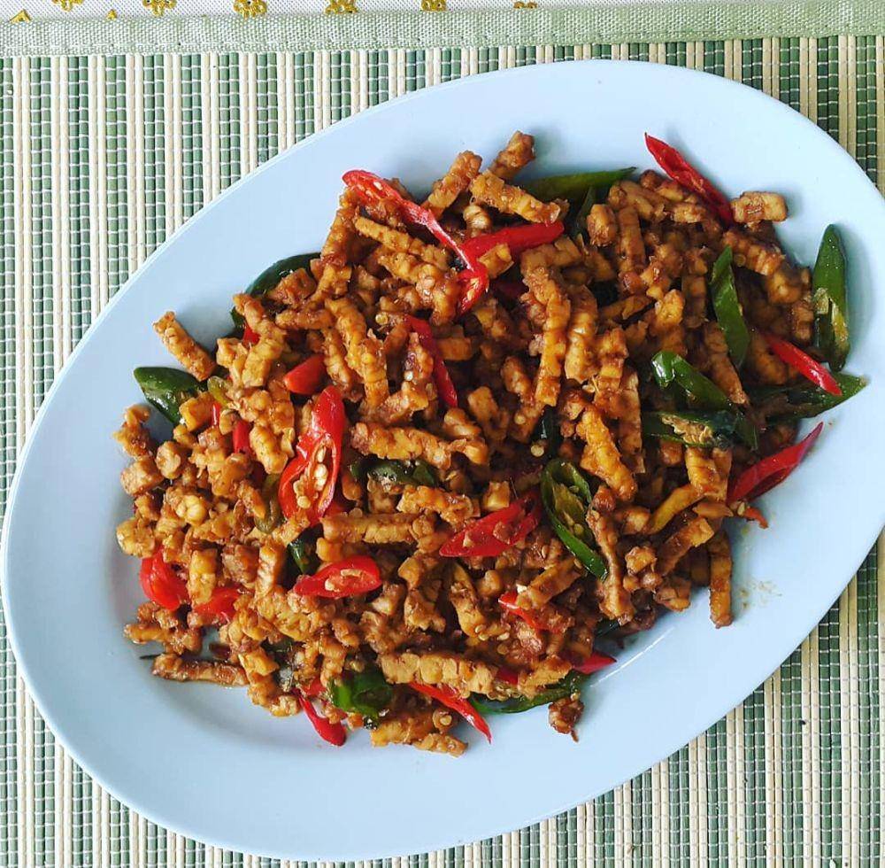 Orek tempe pedas (instagram.com/dapurlarose)