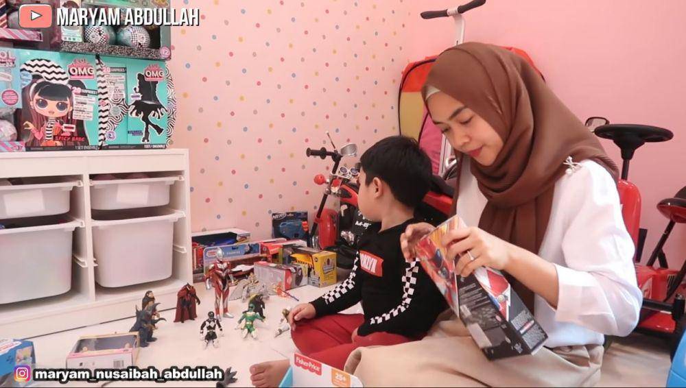 kamar mainan Ria Ricis (YouTube.com/Maryam Abdullah)