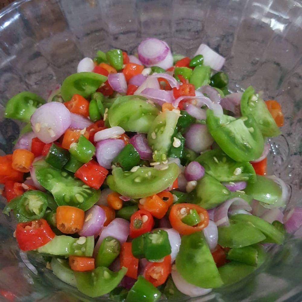 Sambal colo-colo (instagram.com/cateringovykitchen)
