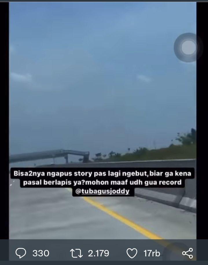 tangkapan layar story Tubagus/Twitter @whorundworld
