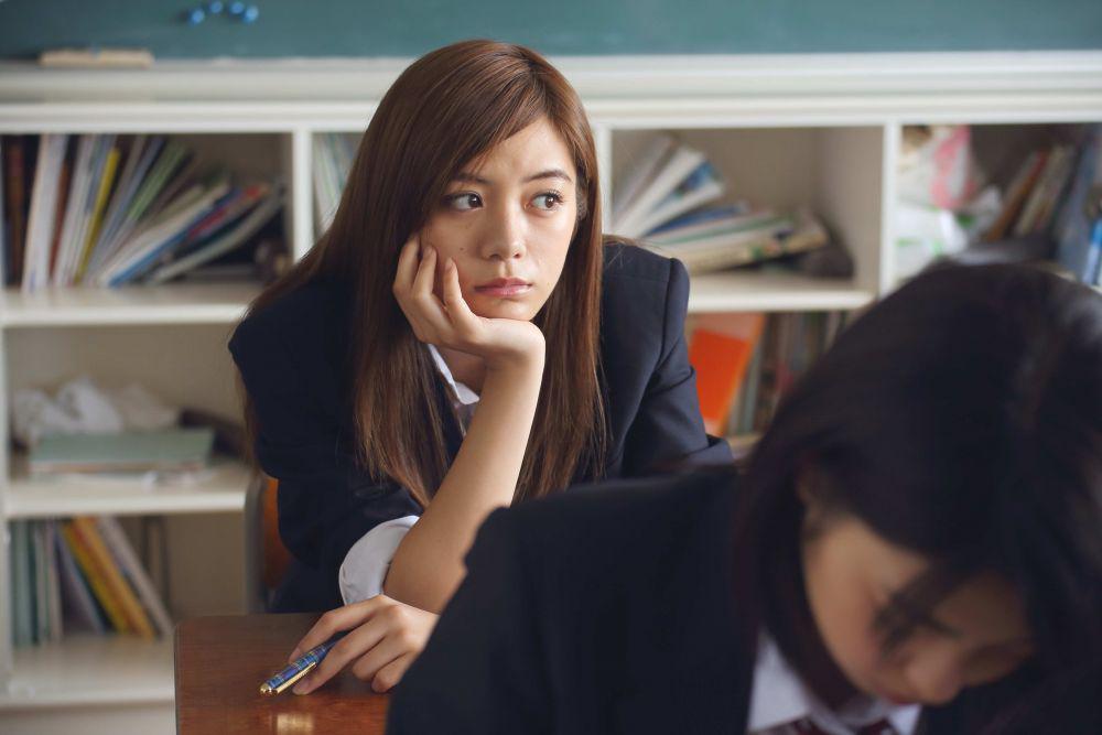 4 Cara agar Tak Iri Lihat Pasangan Lain Mesra sementara Kamu LDR