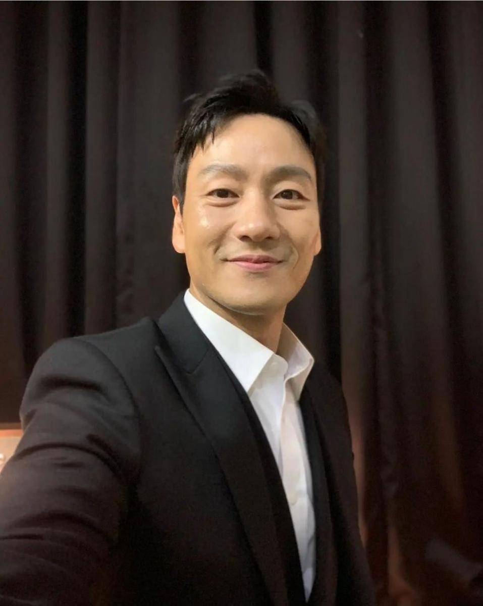 Park Hae Soo (instagram.com/haesoopark_official)