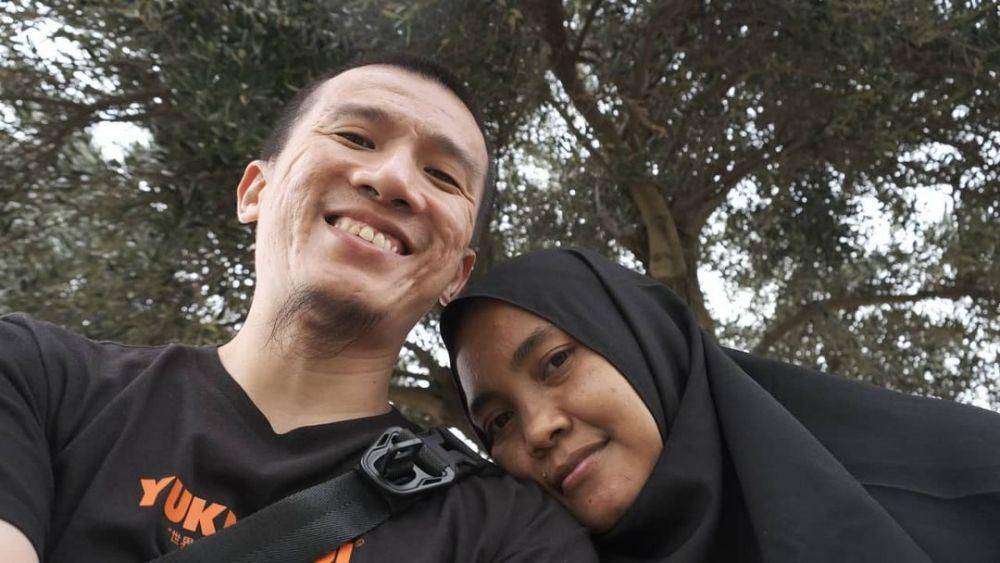 Felix Siauw dan istri (instagram.com/ummualila)