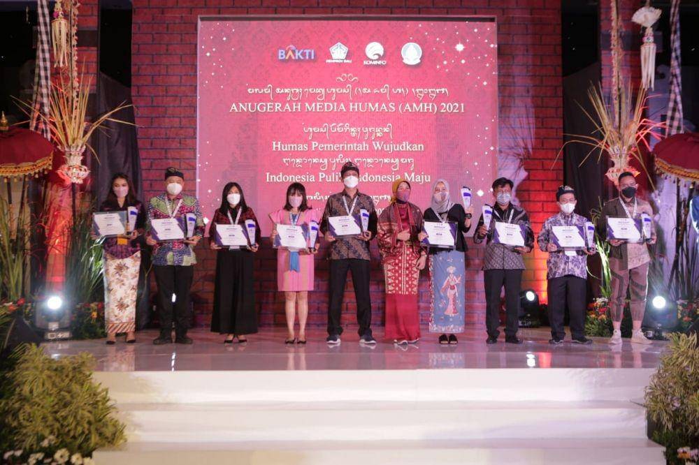 Kementerian Komunikasi dan Informatika (Kominfo) kembali menggelar Anugerah Media Humas (AMH) 2021. AMH kali ini digelar di Pulau Dewata, Bali, Kamis (4/11). (Dok. Kominfo)