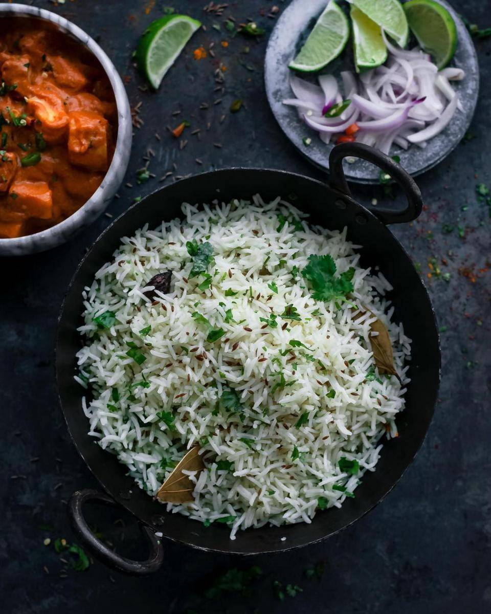 jeera rice (instagram.com/binjalsvegkitchen)