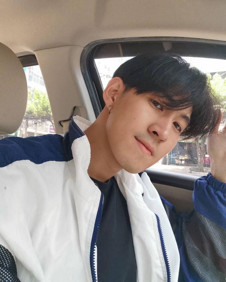 Gunsmile Chanagun (instagram.com/gunsmile)