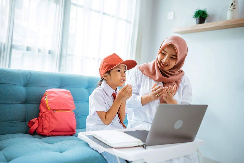 3 Tips Trik Ampuh Atasi Burnout saat Dampingi Anak Belajar di Rumah