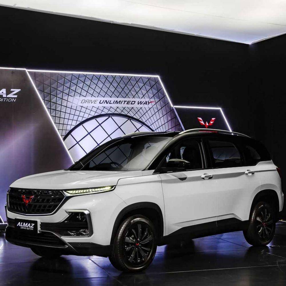 ilustrasi Wuling Almaz (instagram.com/bang_koboi)