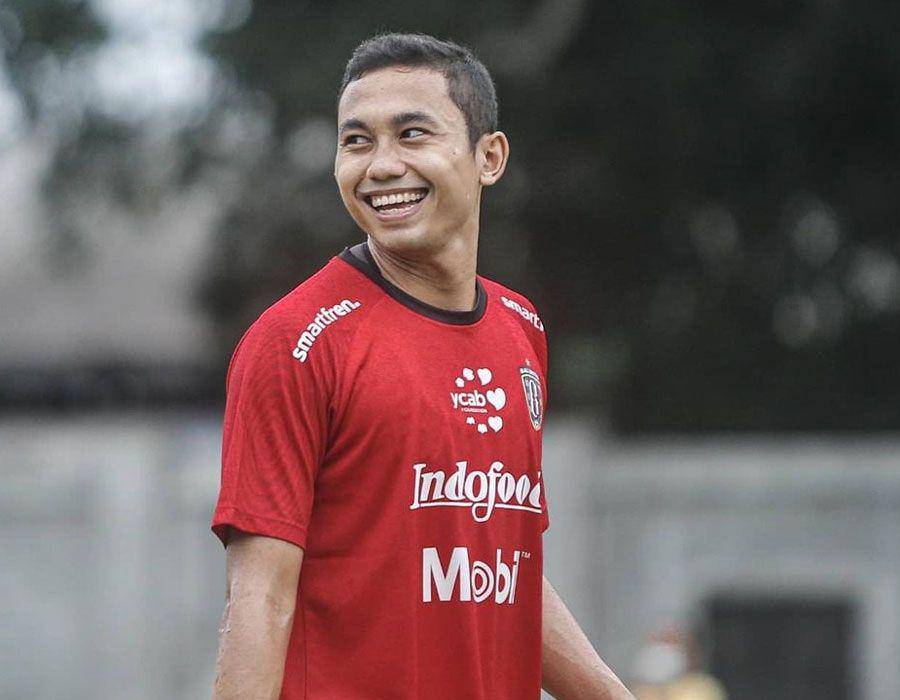 Ricky Fajrin saat sedang latihan di Bali United. (instagram.com/baliunitedfc)