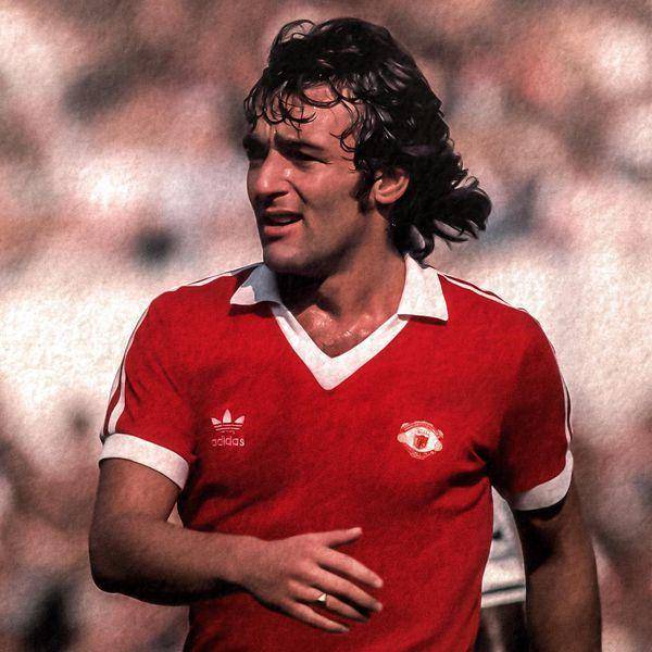 Denis Law (manutd.com)