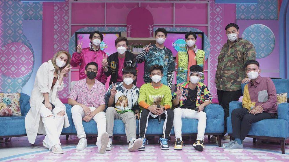 UN1TY di acara Brownis Trans TV (instagram.com/un1ty_official)