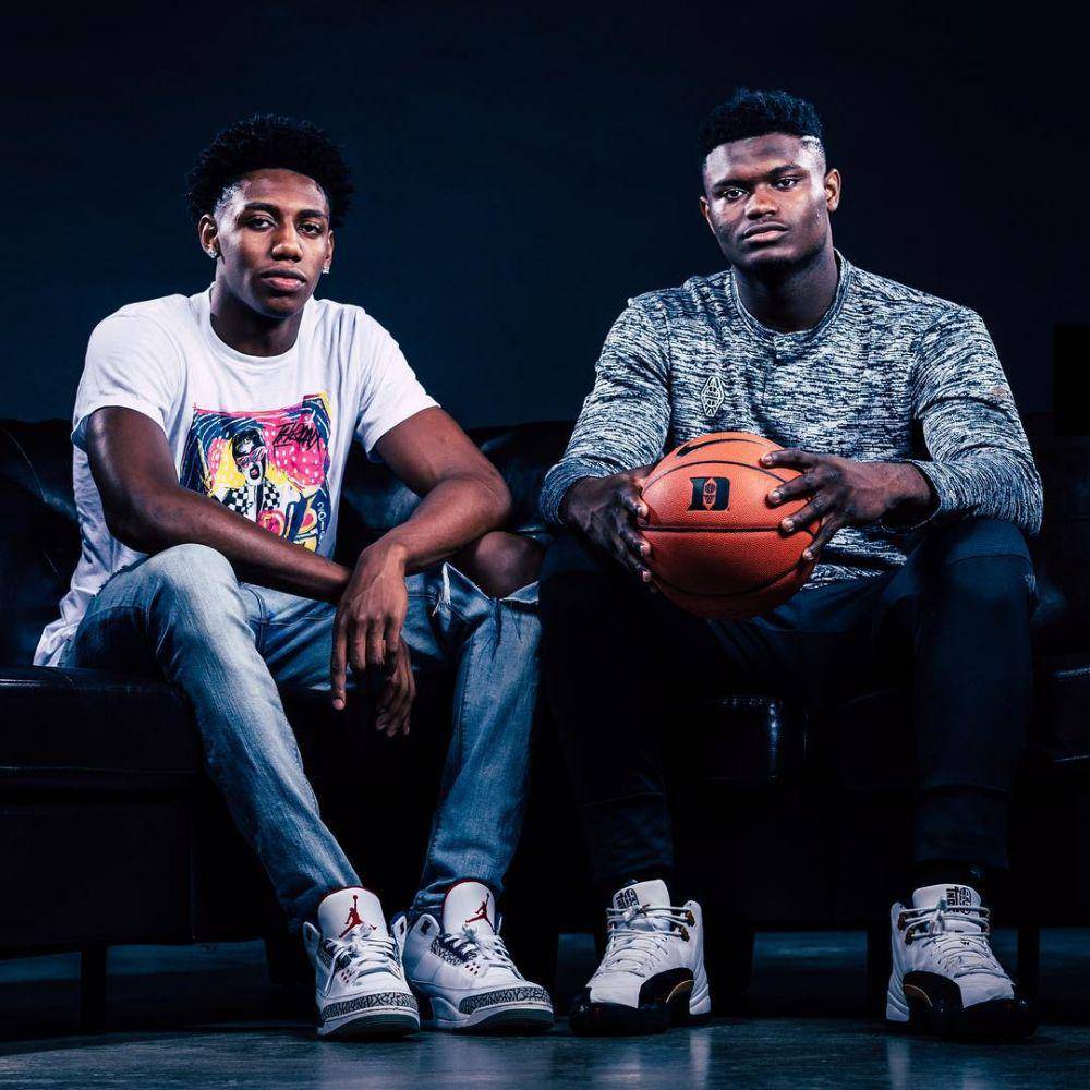 RJ Barrett (kiri) dan Zion Williamson (kanan) (instagram.com/zionwilliamson)