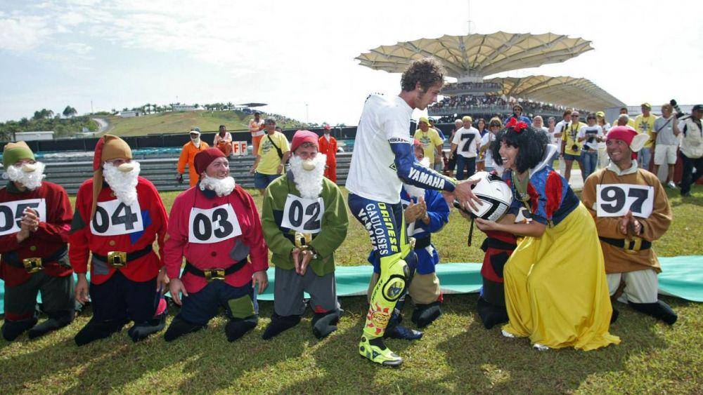 selebrasi Valentino Rossi (topgear.com)