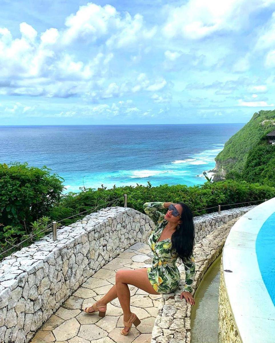 potret Anne J. Coto (instagram.com/annecoto)
