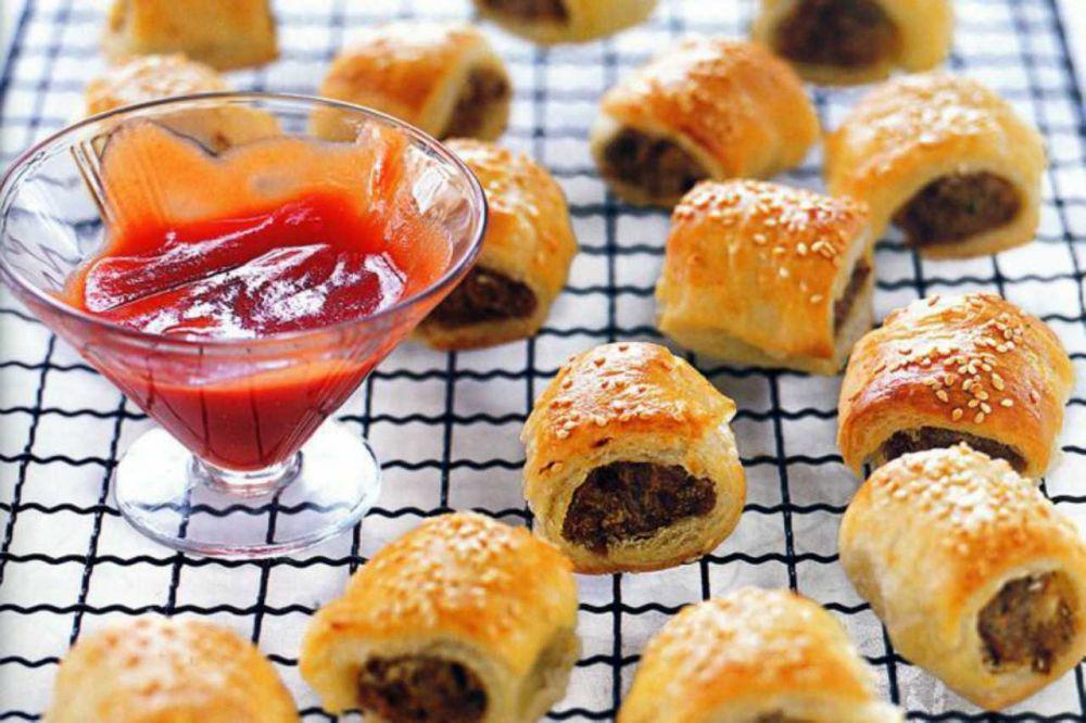 sausage rolls (taste.com.au)