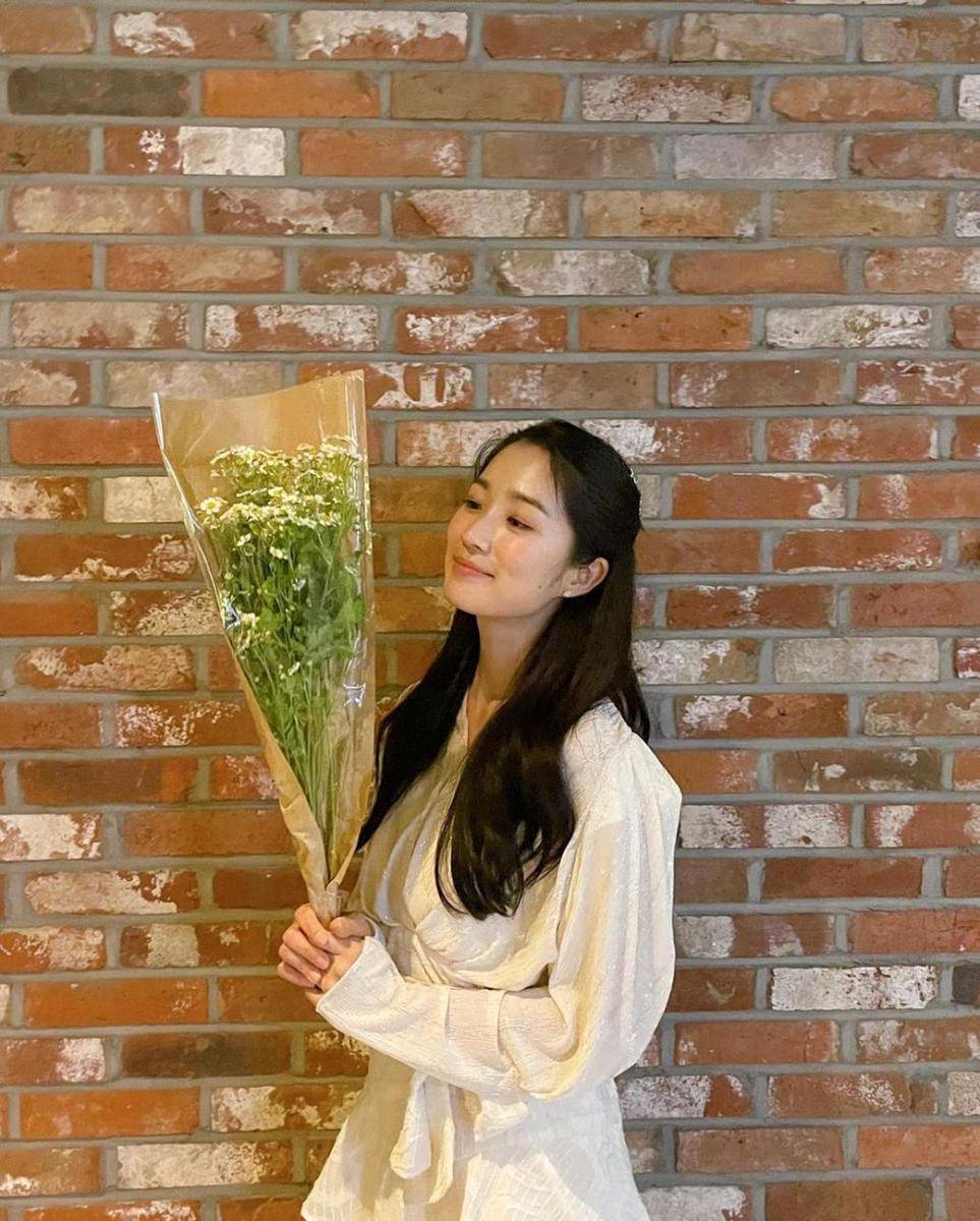 Kim Hye Yoon (instagram.com/hye_yoon1110)