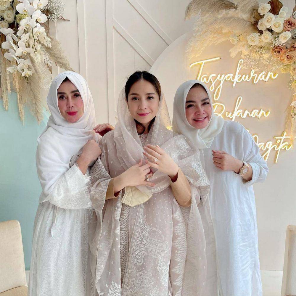 potret Rieta Amilia dan Gigi (instagram.com/rieta_amilia)