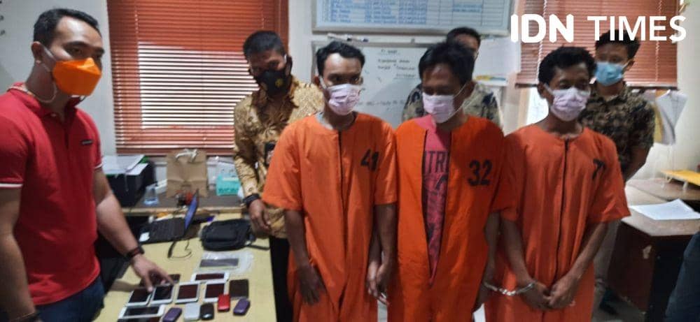 Polda Sumsel Tangkap Pelaku Pencurian Ponsel Anggota Polwan