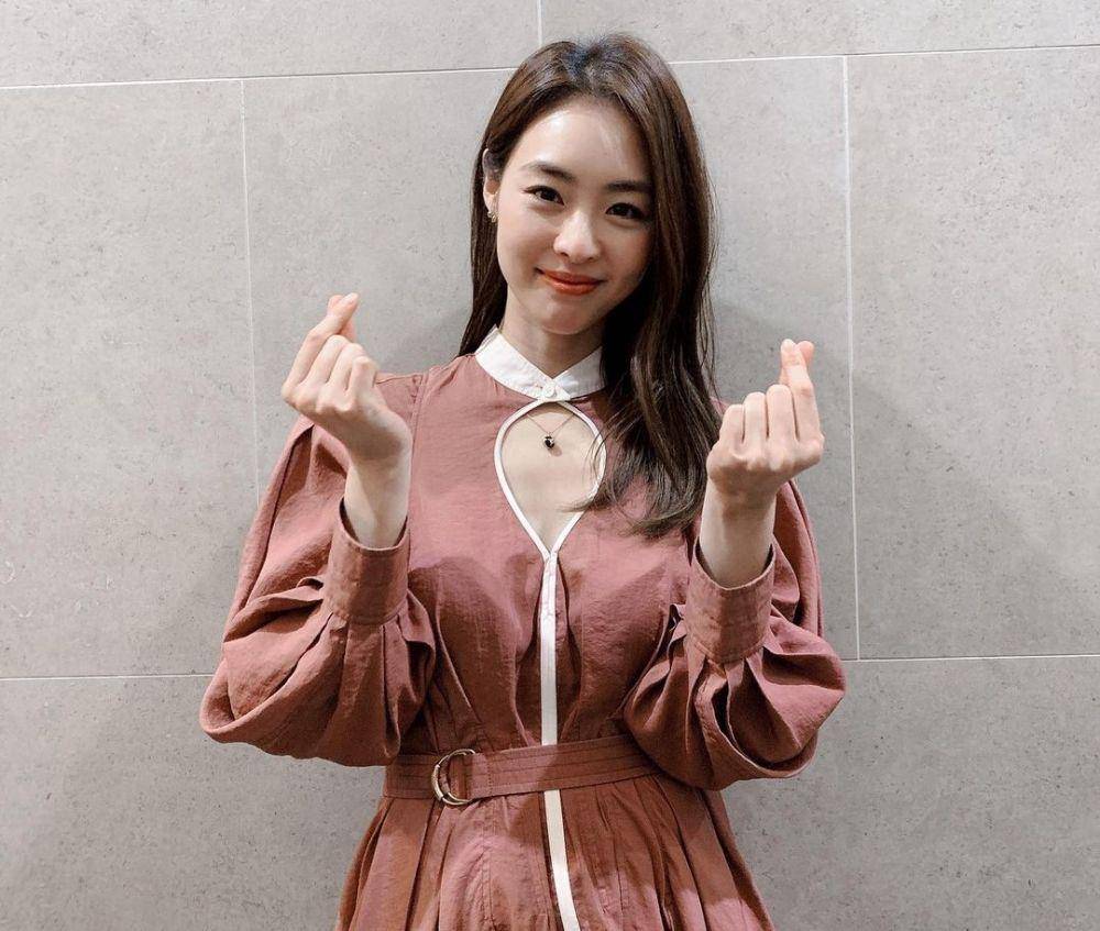 Potret Lee Yeon Hee (instagram.com/yeonhee.luv)