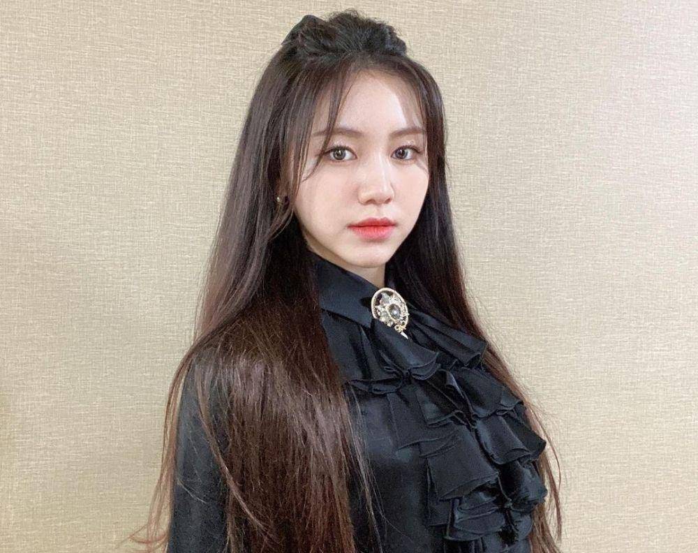 Dahyun Rocket Punch (instagram.com/official_rcpc_)