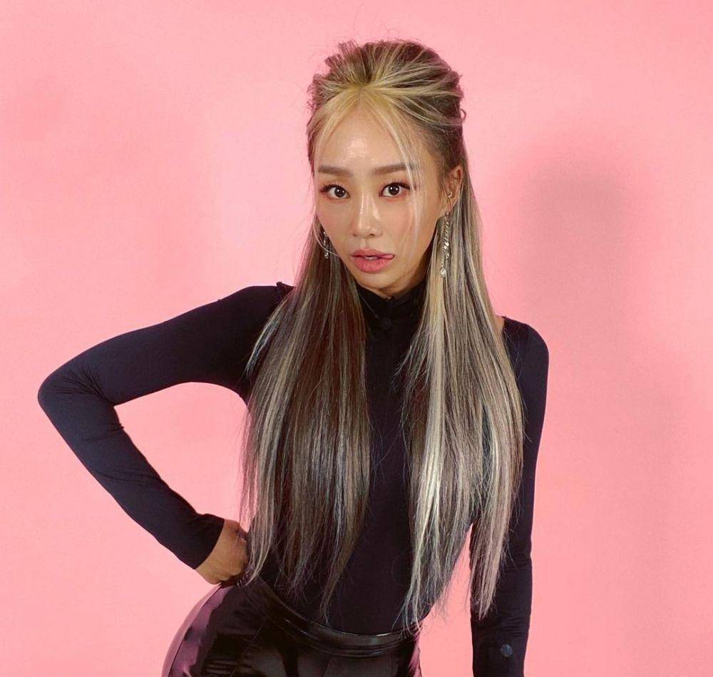 Hyolyn (instagram.com/xhyolinx)
