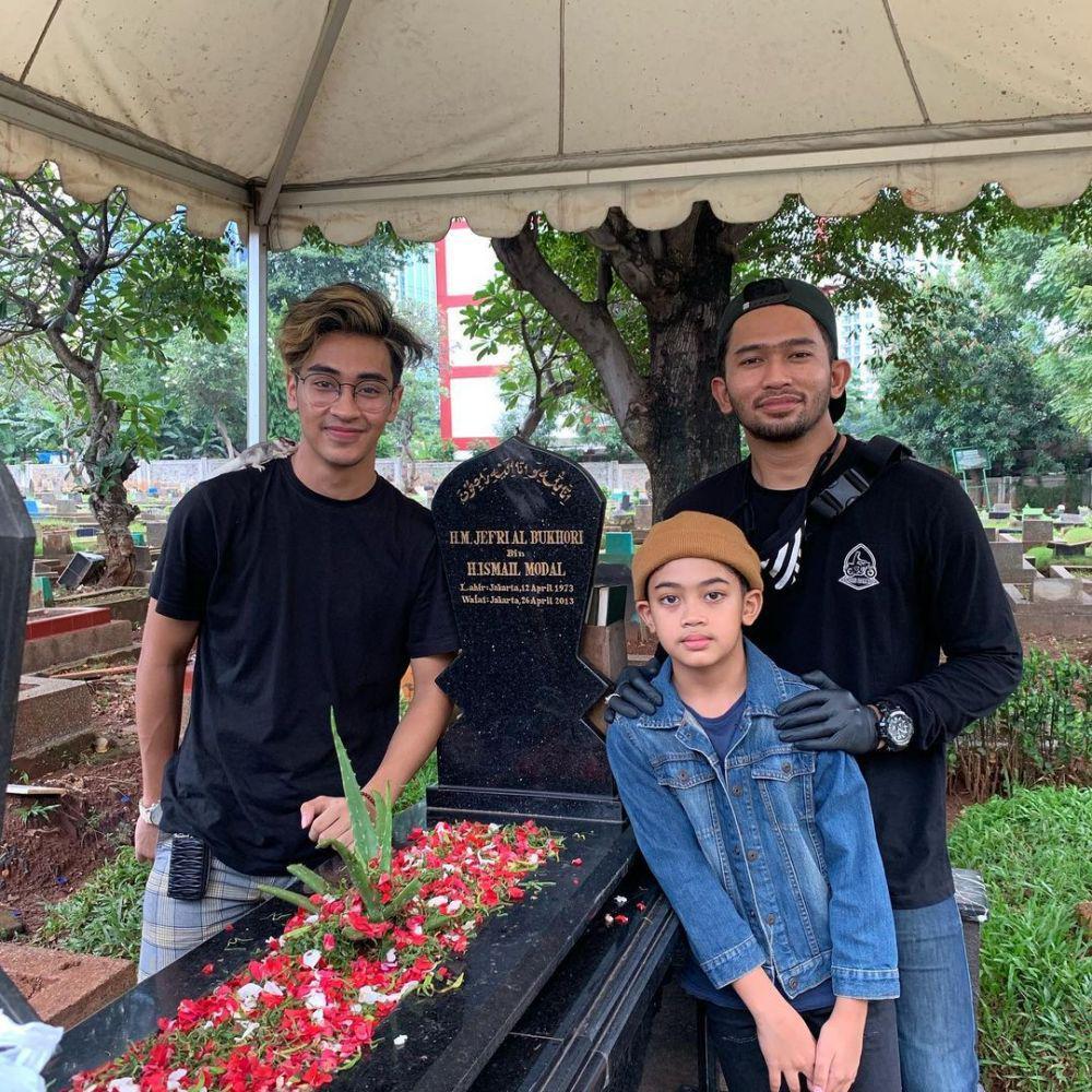 Abidzar Al Ghifari dan keluarga (instagram.com/abidzar73)