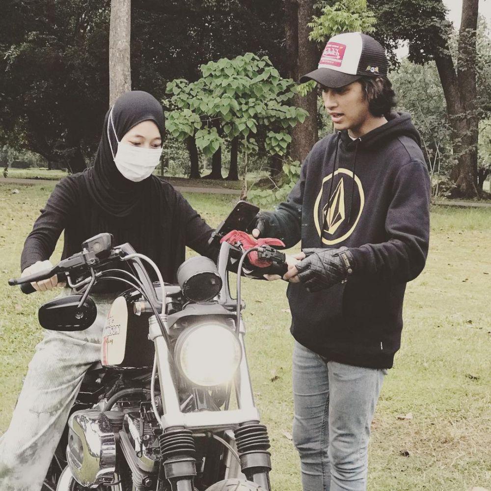 Abidzar Al Ghifari dan keluarga (instagram.com/_ummi_pipik_)