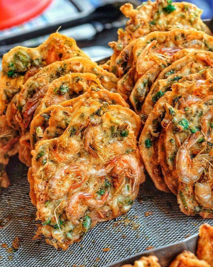 Bakwan udang (Instagram.com/henjiwong)