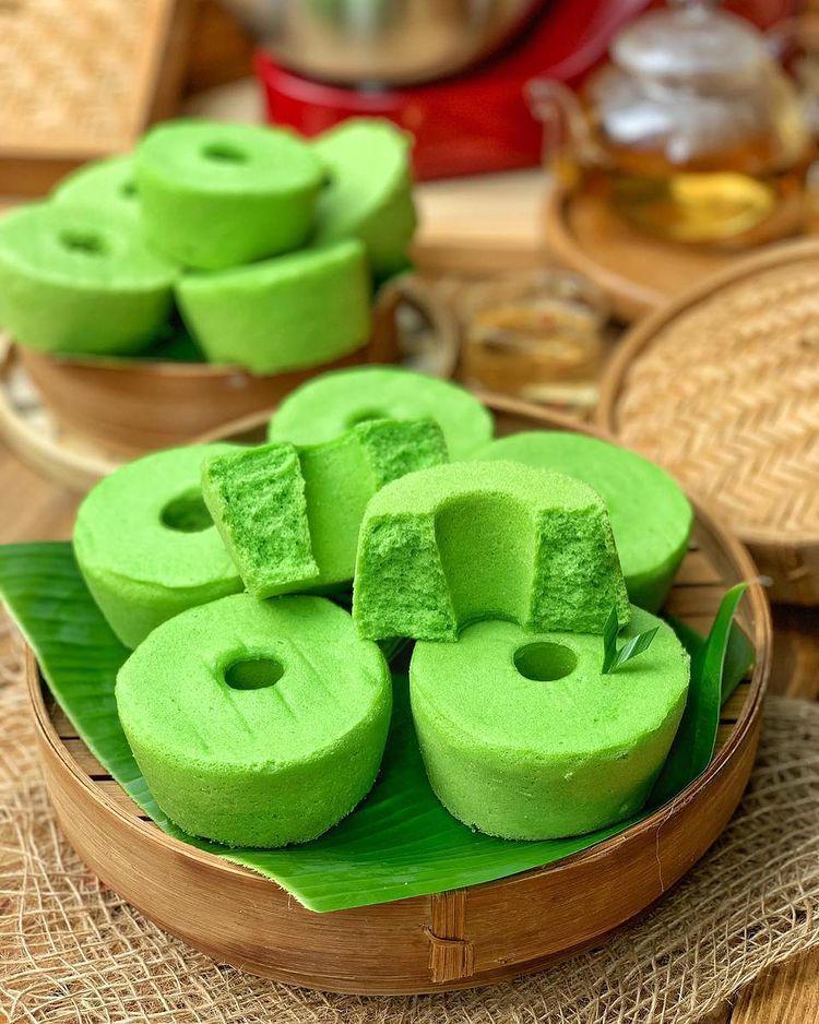 ilustrasi bolu kukus pandan putih telur (instagram.com/vitakwee)