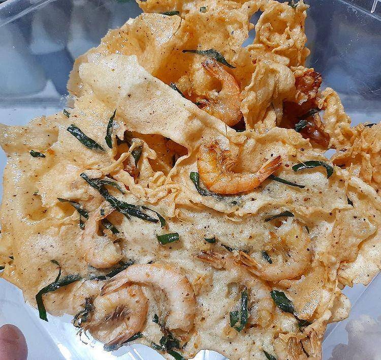 Peyek udang (Instagram.com/jingga_cake_cookingclass)